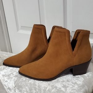 American Eagle Outfitters Brown Cutout Boots